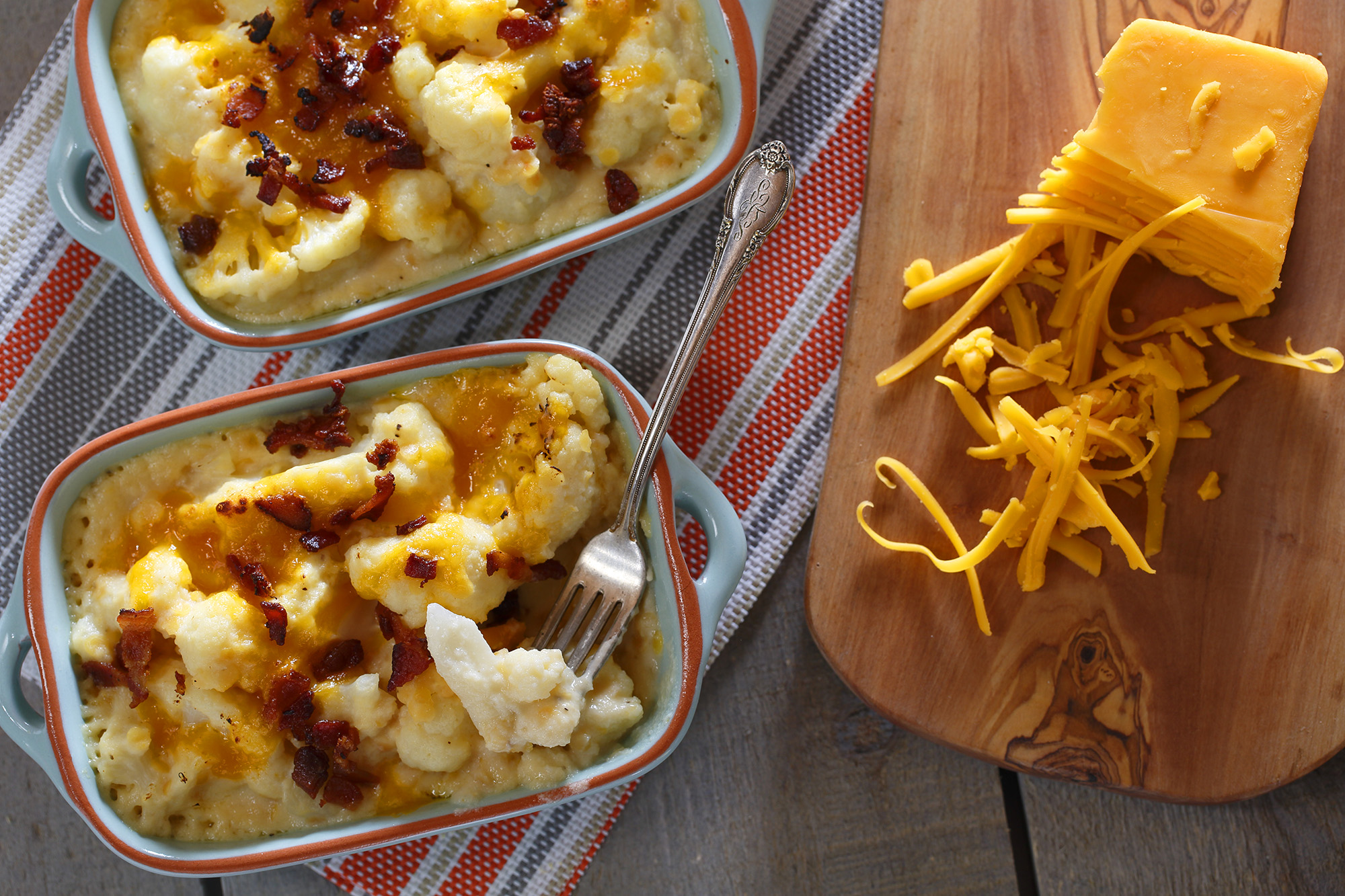 BaconTopped Cheesy Cauliflower & Lentil Bake