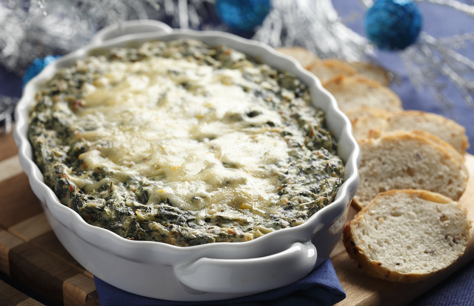 Baked Spinach & Artichoke Dip with Gouda