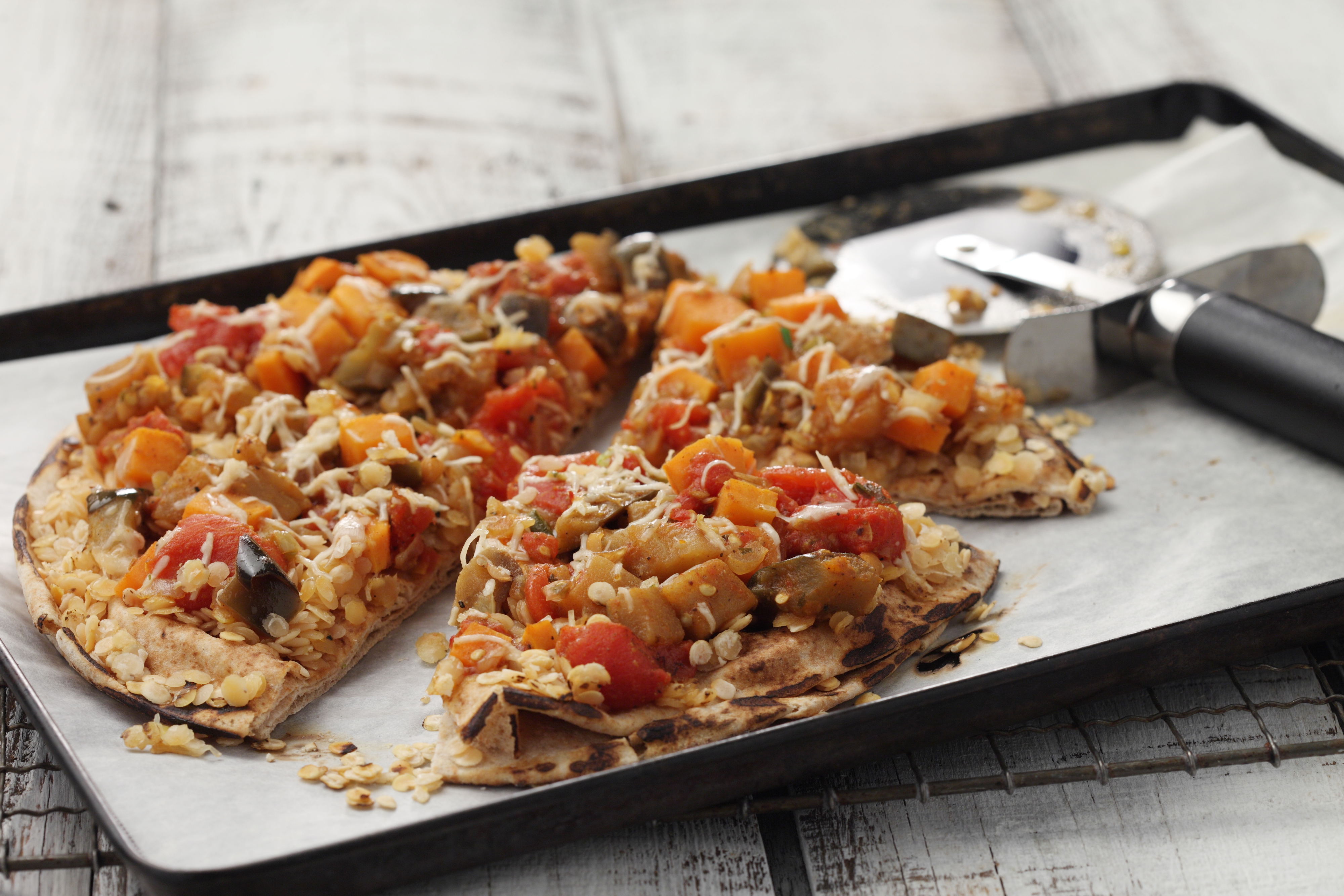 Sweet Potato & Curried Red Lentil Pizza – Lentils.org