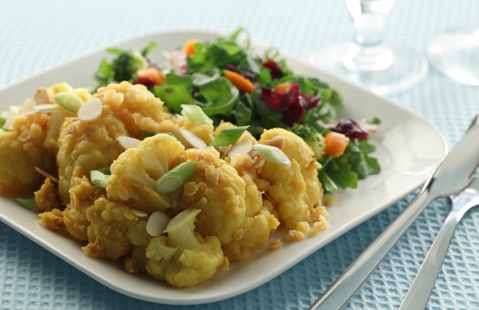 Turmeric Stewed Cauliflower with Red Lentils