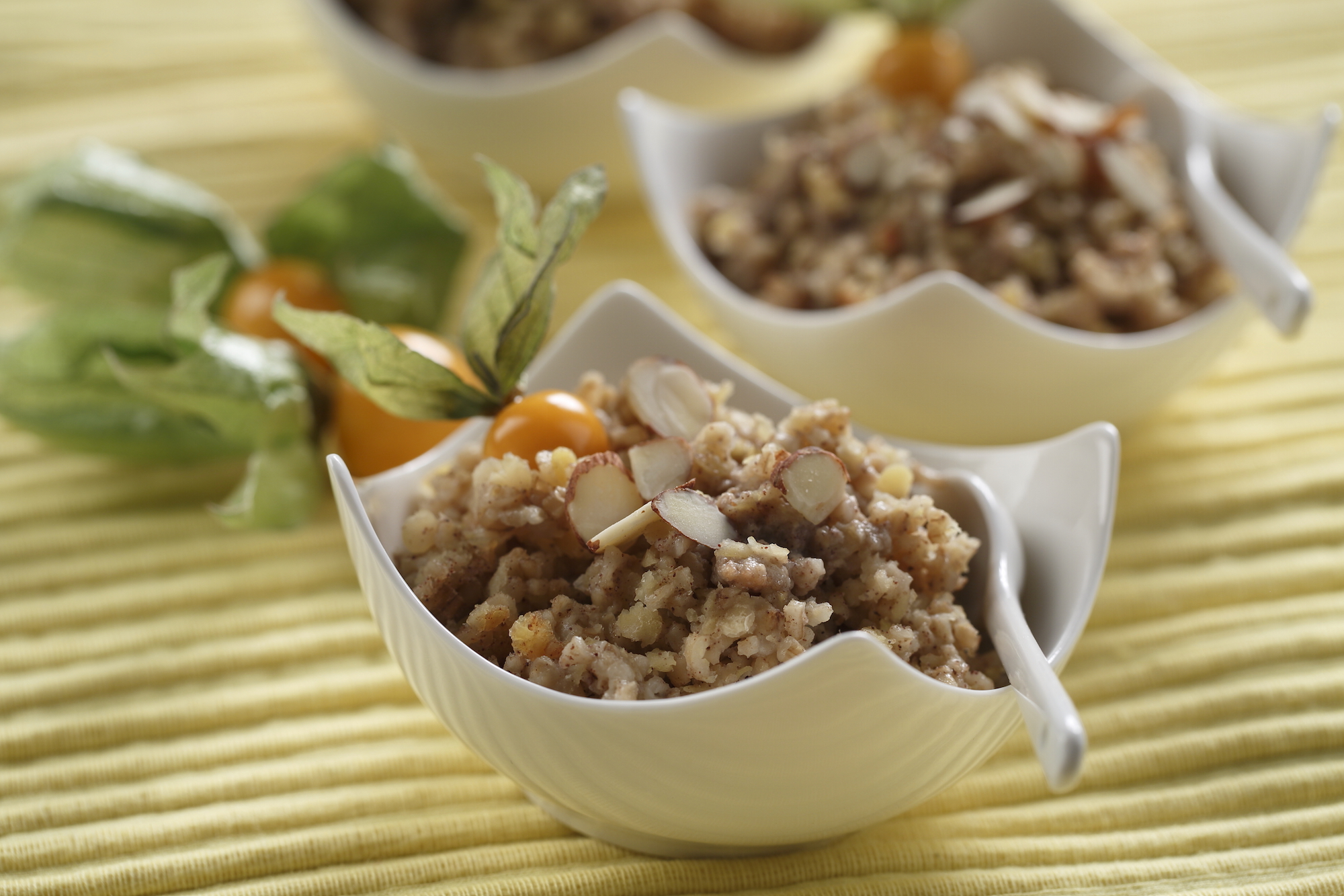 Coconut Cream Overnight Oats & Lentils – Lentils.org