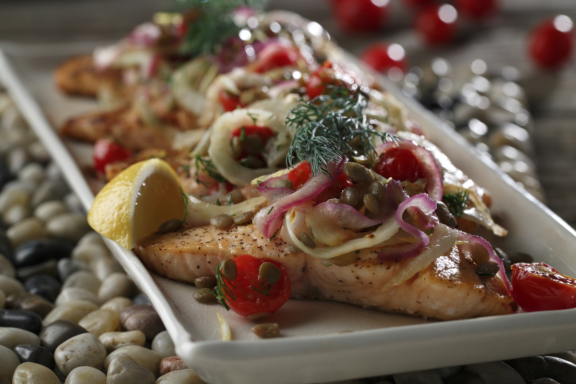 Seared Salmon with Sautéed Fennel, Lentils & Dill – Lentils.org