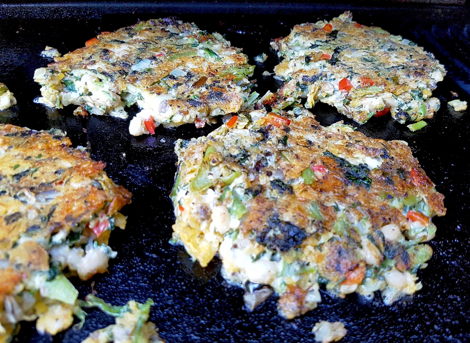 Smash N’ Grill Green Lentil, Kale & Goat’s Cheese Vegetable Burgers