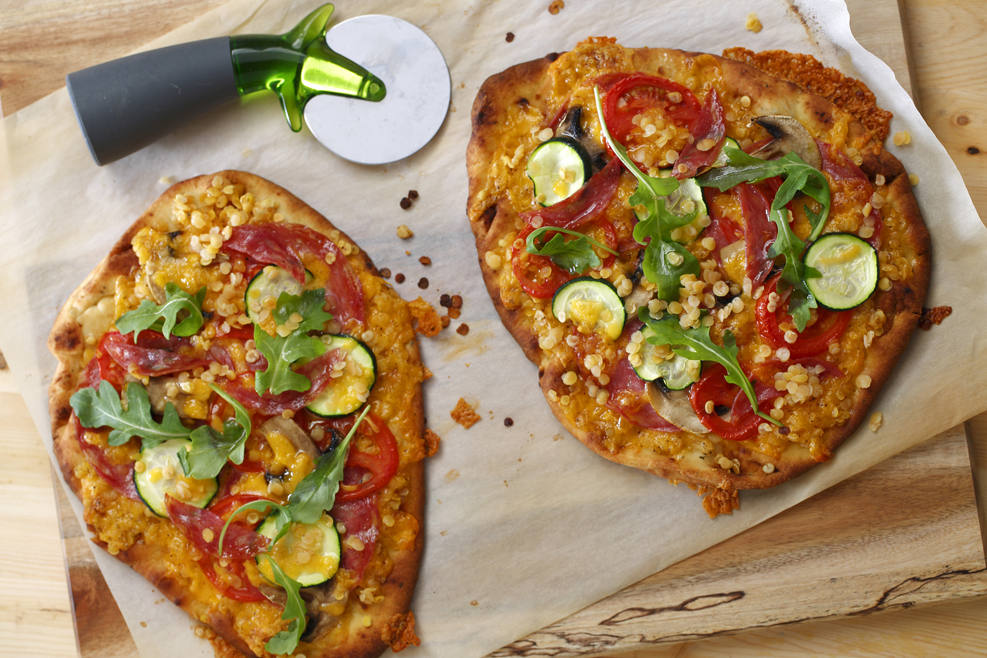 Quick & Easy Naan Bread Pizza - Lentils.org